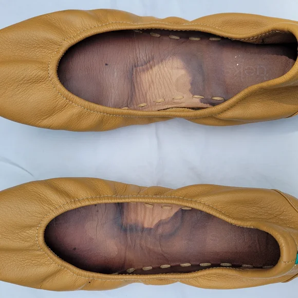 Tieks Tan Leather Ballet Flats Size 8 - Picture 1 of 4